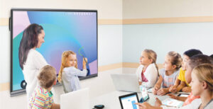 Màn hình tương tác MAXHUB cho lớp học